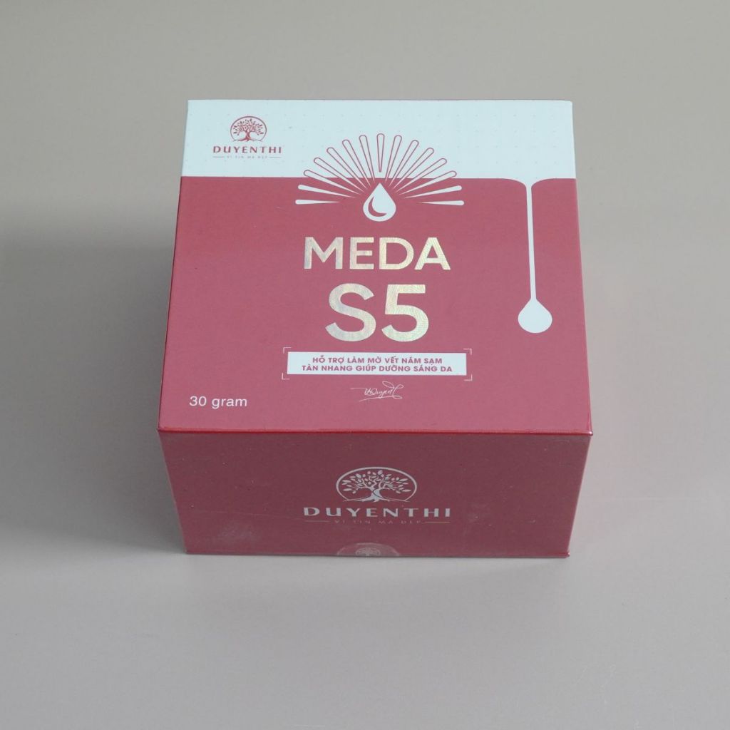 Meda S5 Duyên Thị - Hỗ trợ mờ nám sạm tàn nhang, dưỡng sáng da đều màu