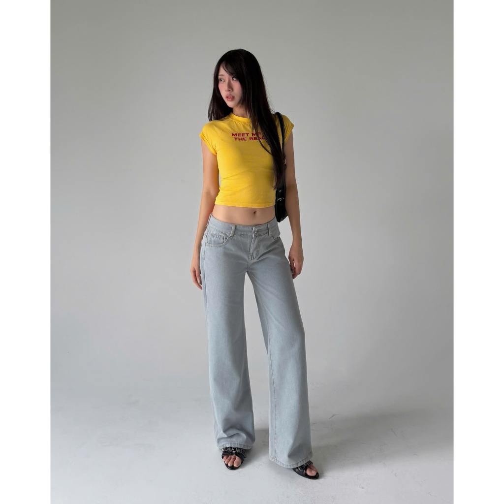 Calem.Club - Áo baby tee tay con MEET ME AT THE BEACH form raglan ôm body vải thun cotton co giãn form nữ basic mùa hè | BigBuy360 - bigbuy360.vn