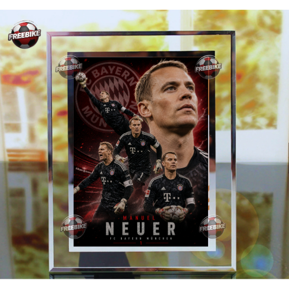 KHUNG POSTER MANUEL NEUER BẰNG KÍNH PHA LÊ CAO CẤP