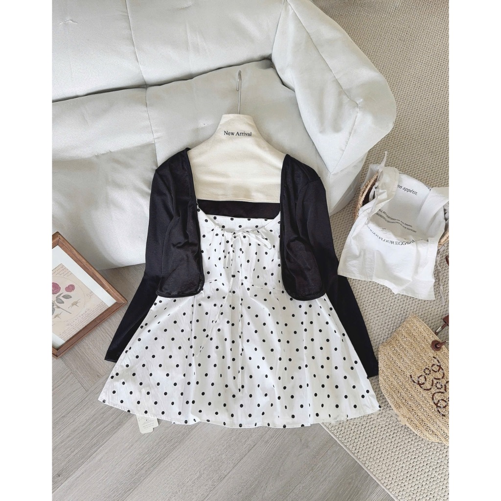 (MÃ 5964) SET ÁO 2 DÂY THÔ ĐŨI HỌA TIẾT CHẤM BI BUỘC NƠ NGỰC MIX ÁO CARDIGAN TRẮNG NGỌT NGÀO - DÀNH CHO NỮ | BigBuy360 - bigbuy360.vn