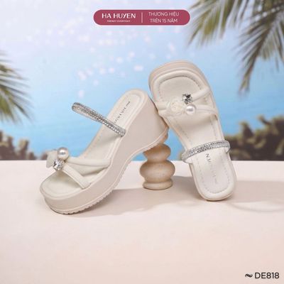 Dép nữ 7cm HÀ HUYỀN, dép bánh mì đi biển quai ngang da đính ngọc độn đế 7cm - DE818