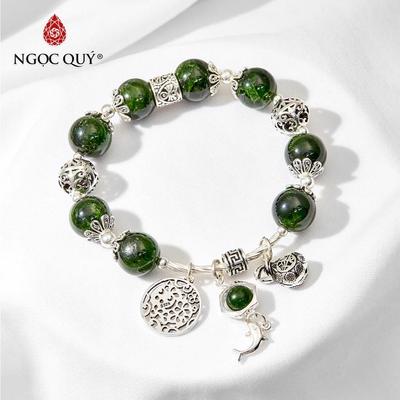 Vòng tay đá Diopside tự nhiên phối charm - Mẫu VC0904 - Ngọc Quý