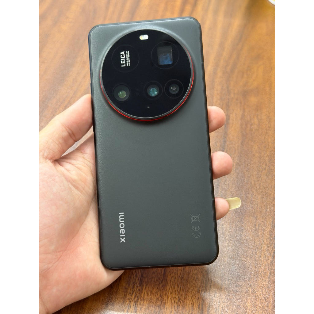 Xiaomi Mi 15 Ultra Nội địa fullbox 12/256 ( qua sử dụng)
