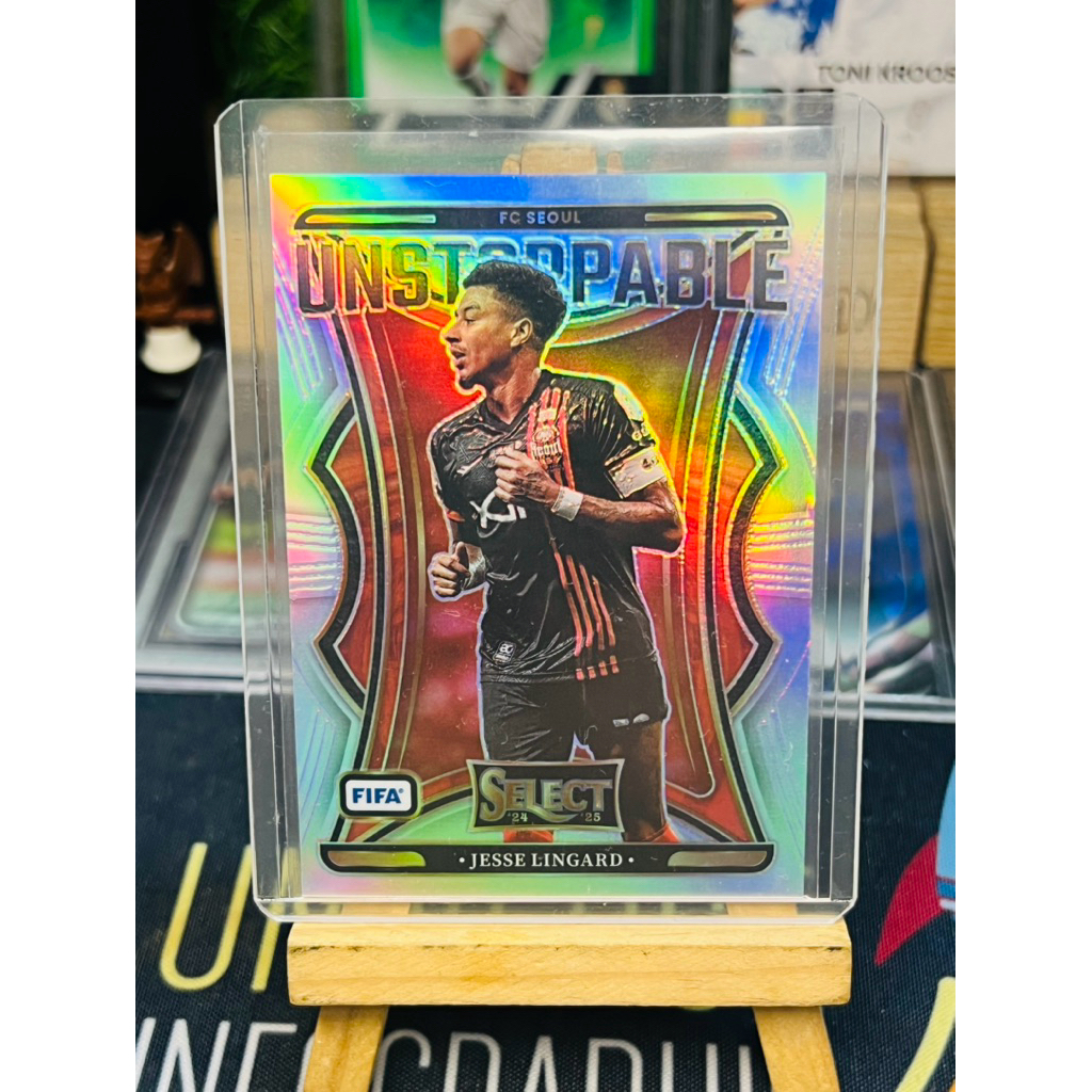 Thẻ bóng đá Jesse Lingard FC Seoul Unstoppable Panini Select 2024/25