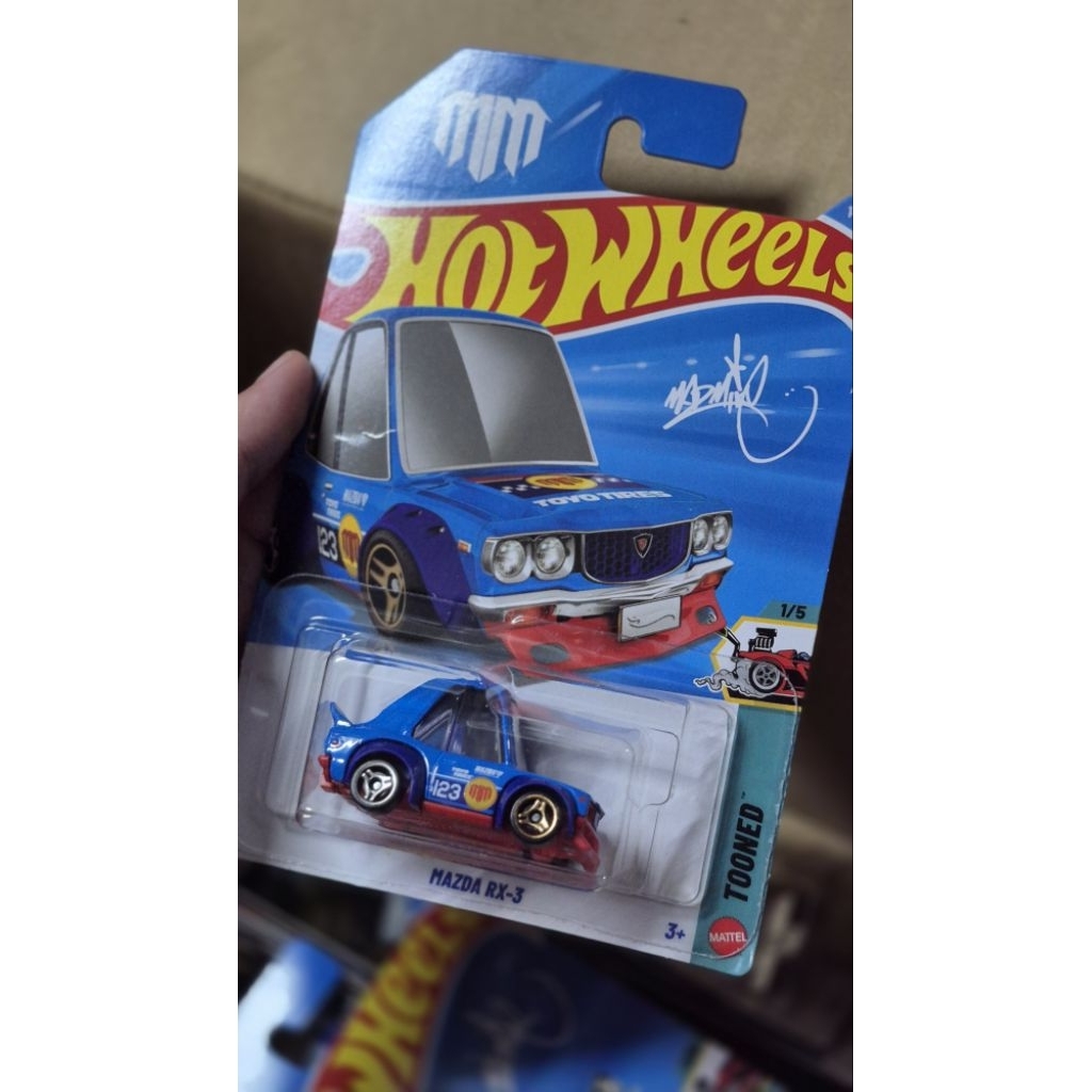 Mô hình xe đồ chơi HotWheels Mazda Rx-3