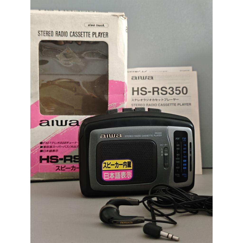 Máy nghe nhạc cassette và radio di động Aiwa RS350 (Hàng Nhật Bãi)