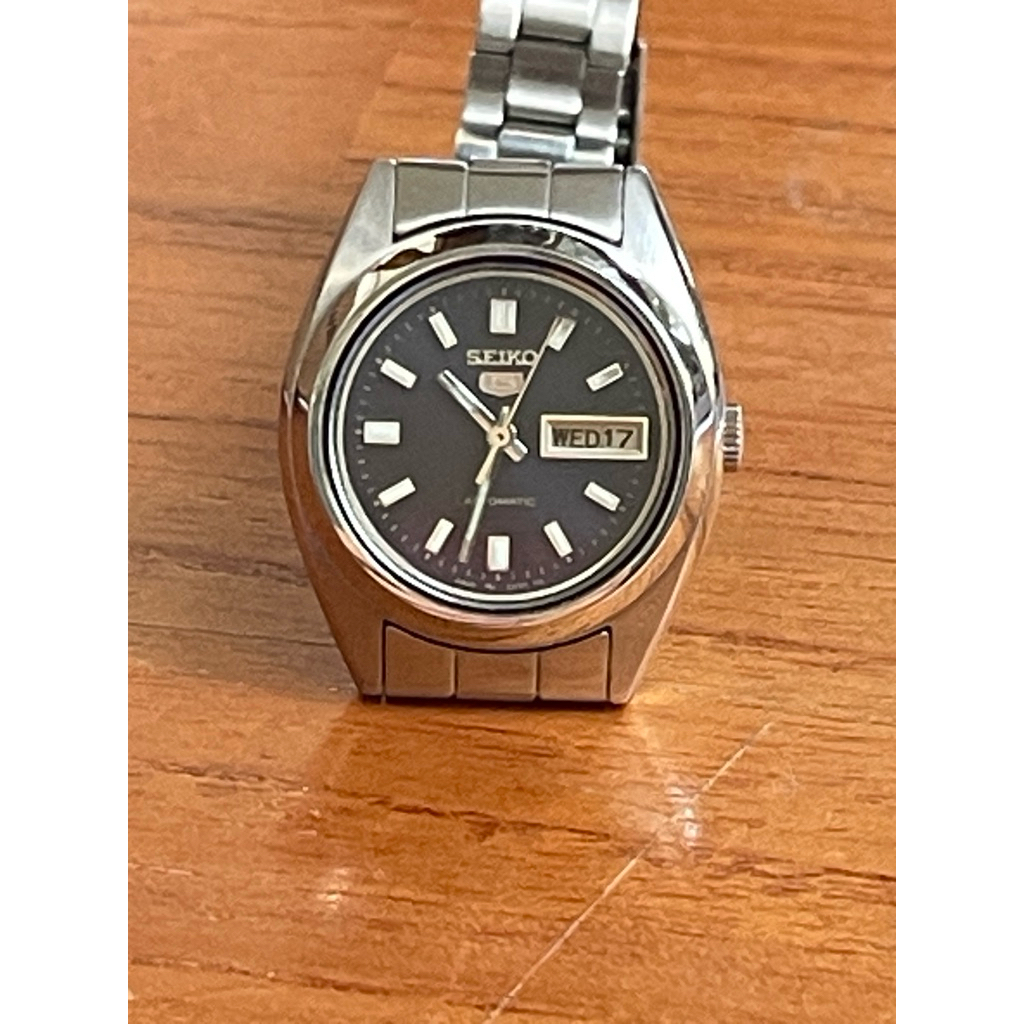 Đồng hồ Seiko 5 Automatic dành cho nữ