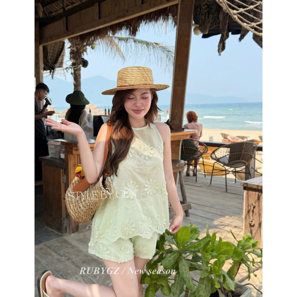 Set áo thêu hoa nổi trẻ trung Noma Studio