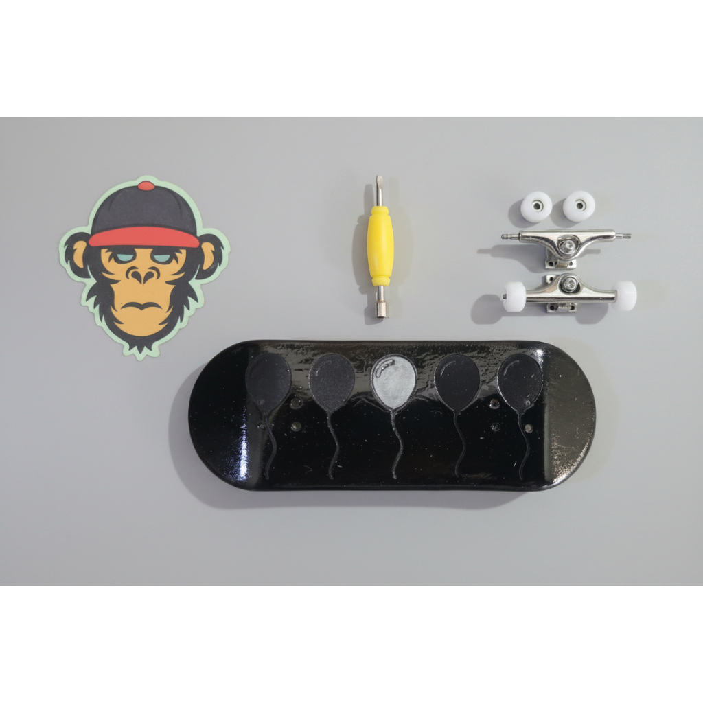 Saigon Skateboards "The Odd One Out" 32mm, 33.3mm & 34mm Fingerboard
