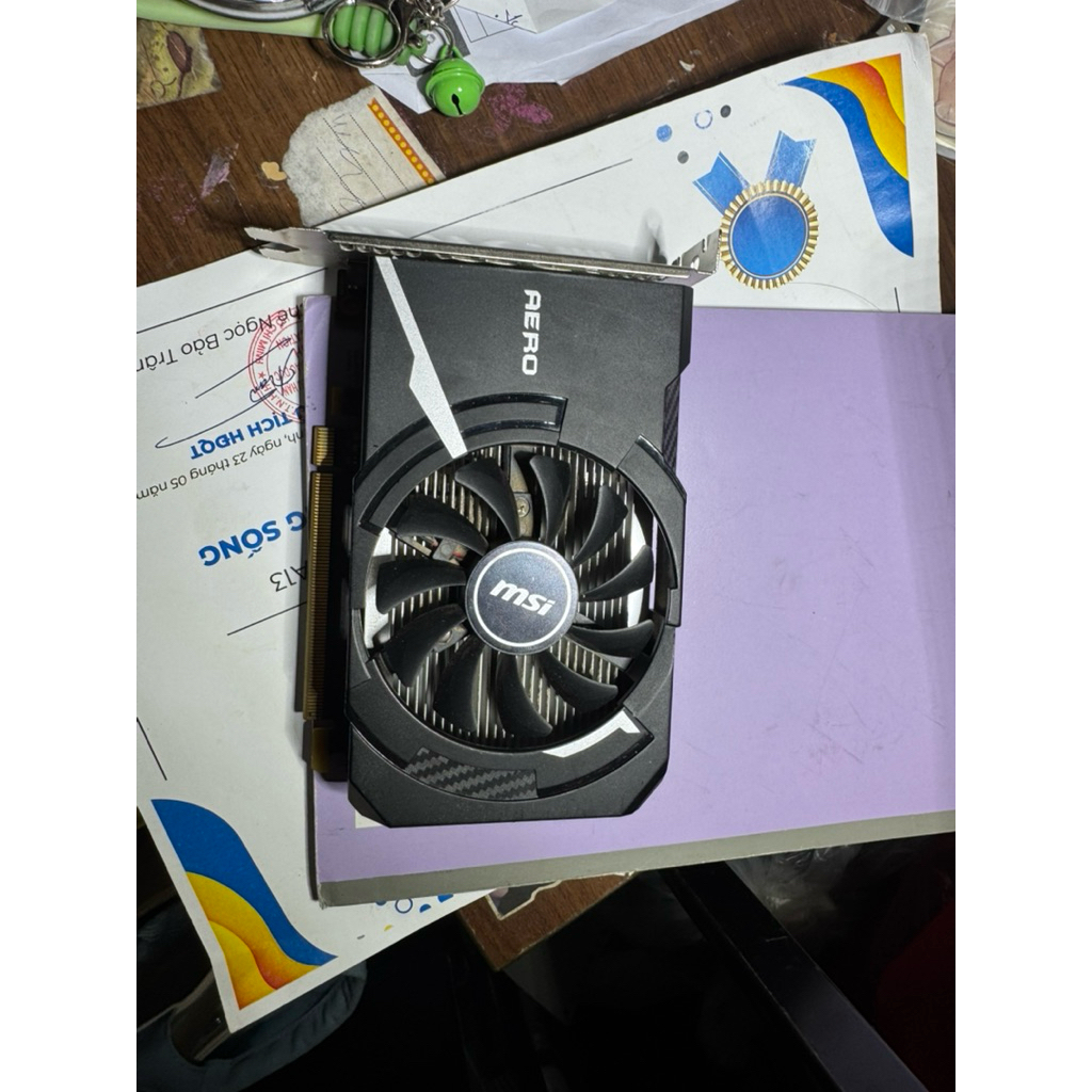 VGA 1030 aero MSI 2gb bản OC hàng zin cũ bóc máy còn rất đẹp