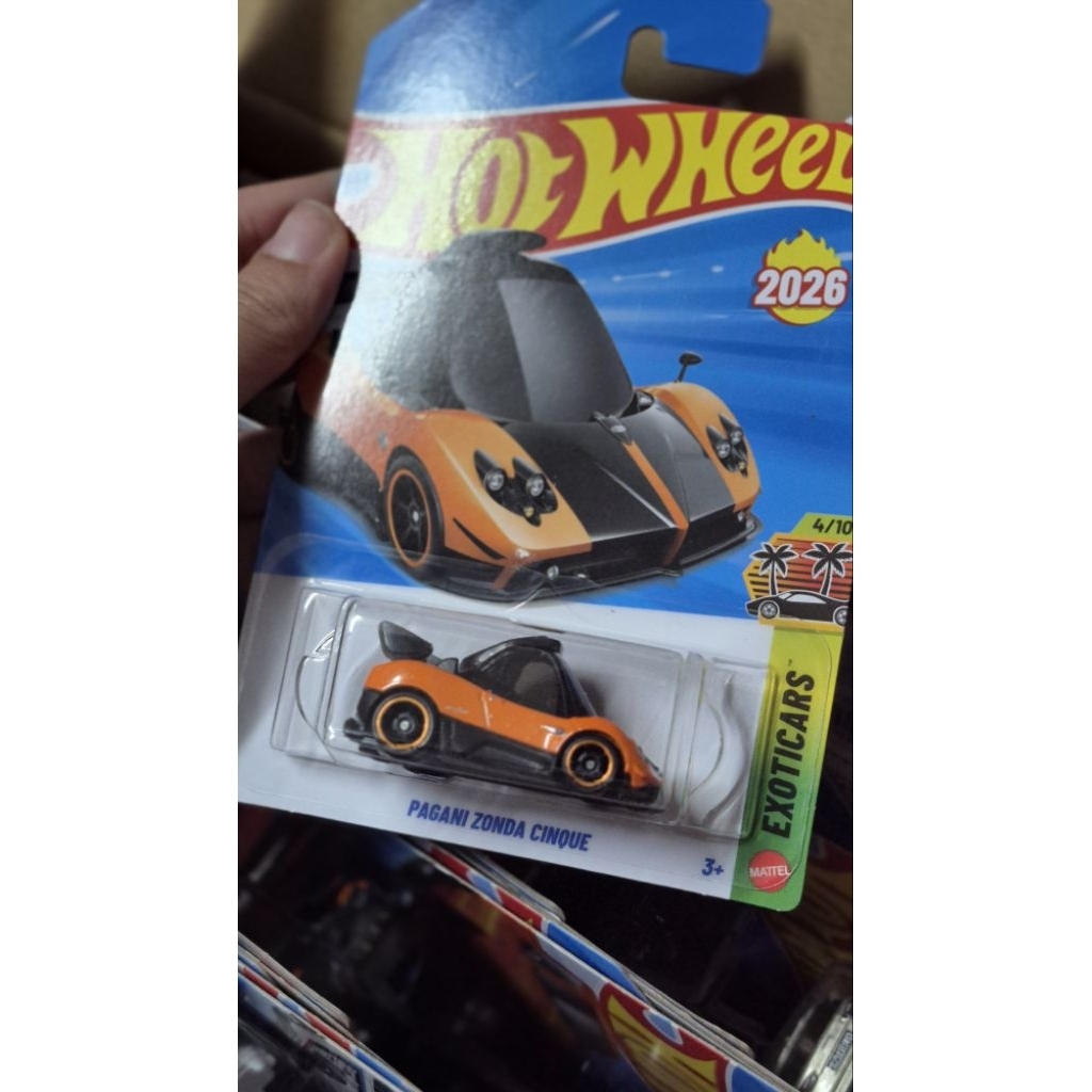 Mô hình xe đồ chơi Hotwheels Pagani Zonda Cinque