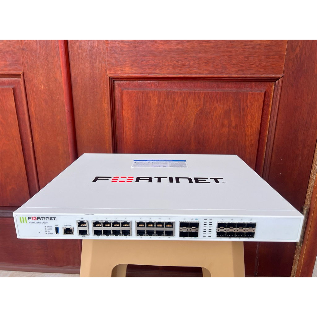 Fortinet FortiGate 200F (FG-200F) hết License đã qua sử dụng