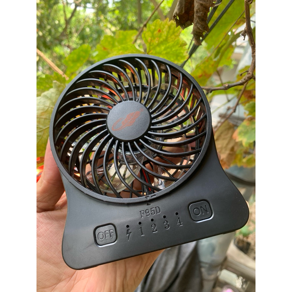 Quạt để bàn Gongtian F95D mini siêu siêu mạnh, động cơ không chổi than ,  pin 21700 dung lượng 5000mah có thể tháo rời . | BigBuy360 - bigbuy360.vn