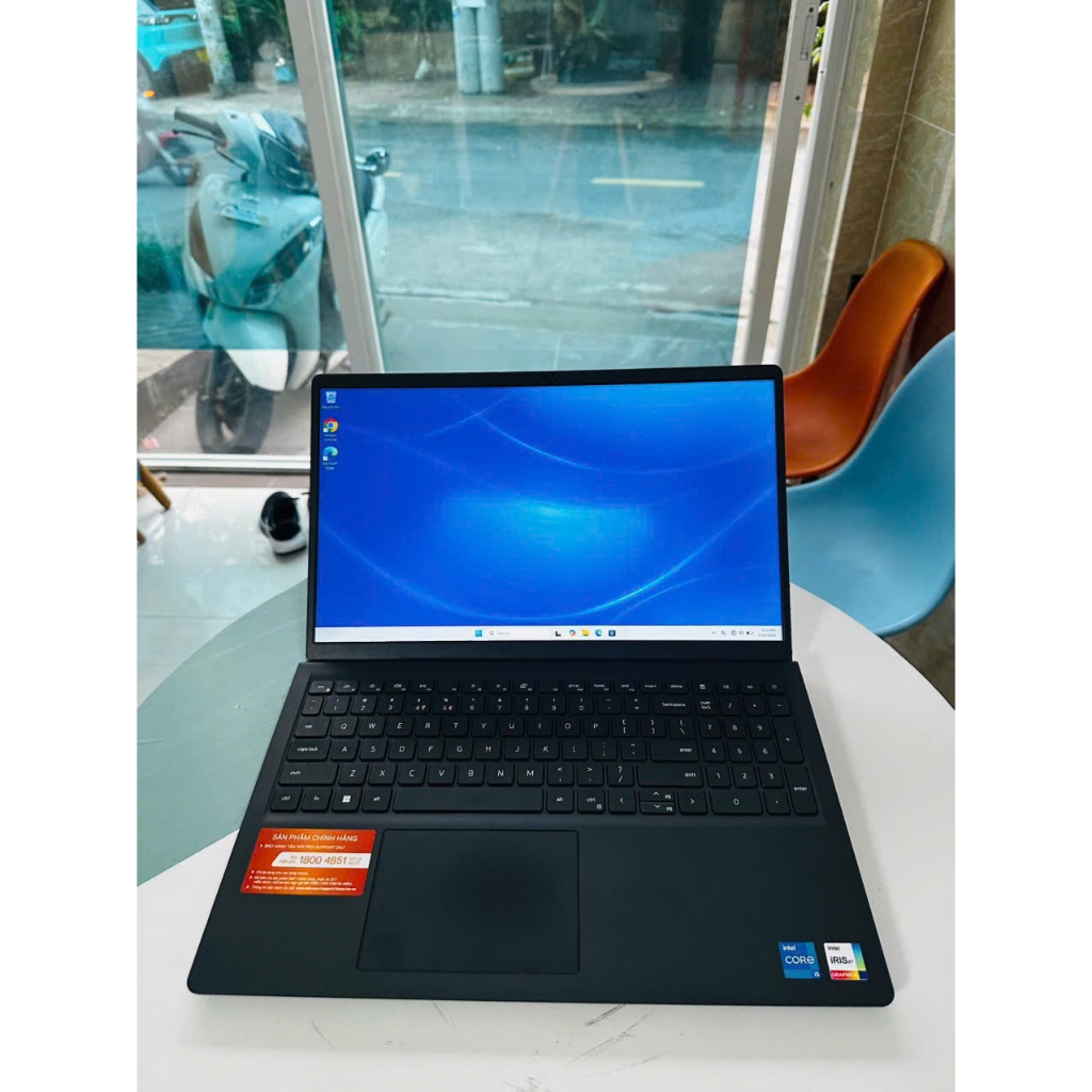 DELL VOSTRO 3520 CORE I5 1235U RAM 8G SSD 512G 15.6INCH FHD