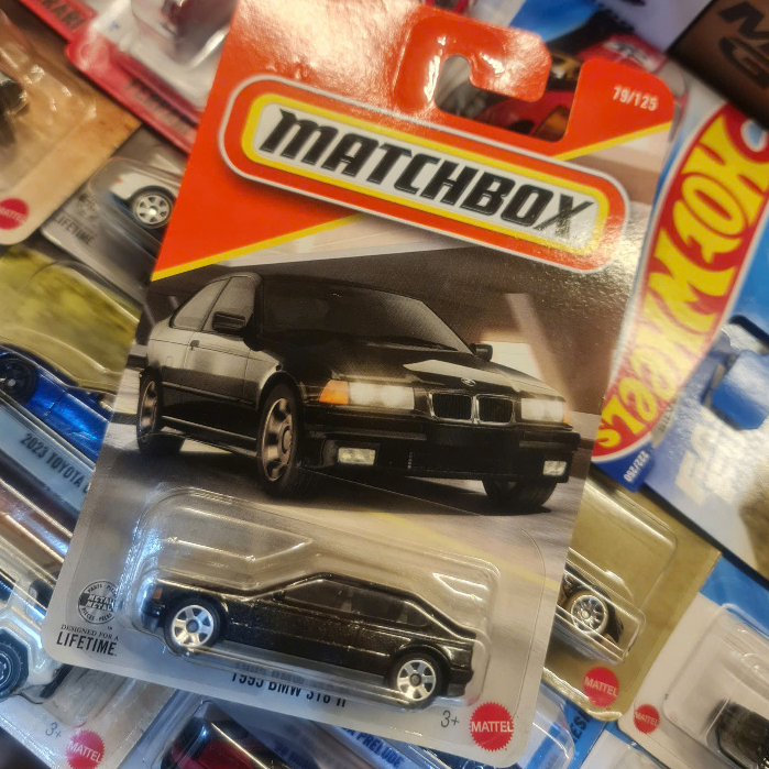 Xe mô hình Matchbox 1995 BMW 318 Ti (E36 Compact) Tỷ lệ 1:64 - Chính Hãng New 100%