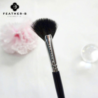 Cọ highlight Feather B dạng xéo