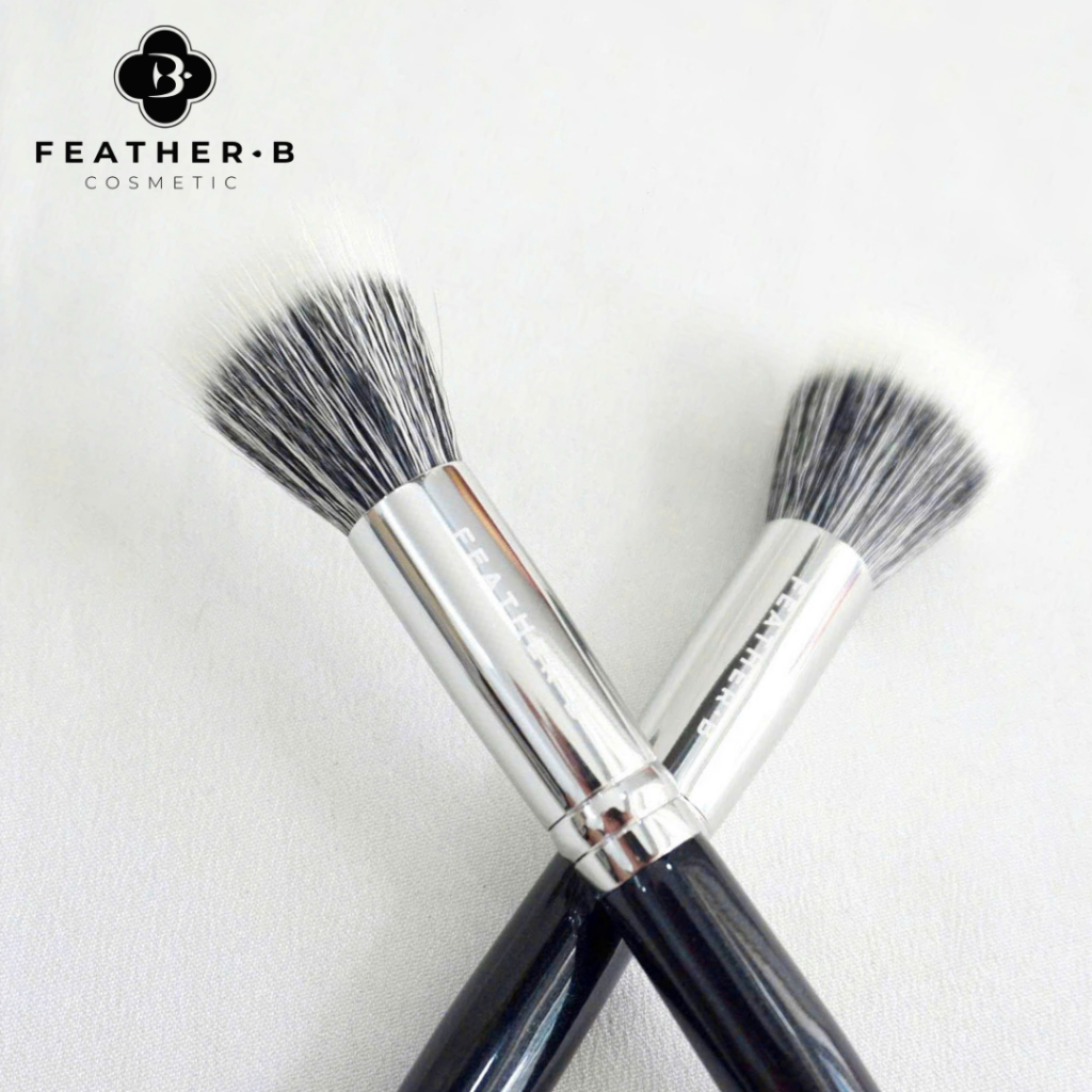 Cọ tán má hồng - phủ phấn Feather B 188
