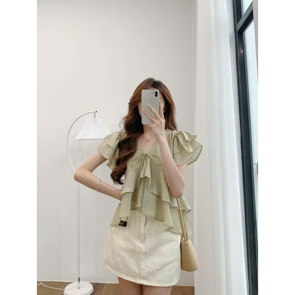 Áo Babydoll Kiểu Nữ Nhiều Tầng Bồng Xoè Đuôi Cá Cổ V Mùa Hè Kimee - KA836 | BigBuy360 - bigbuy360.vn