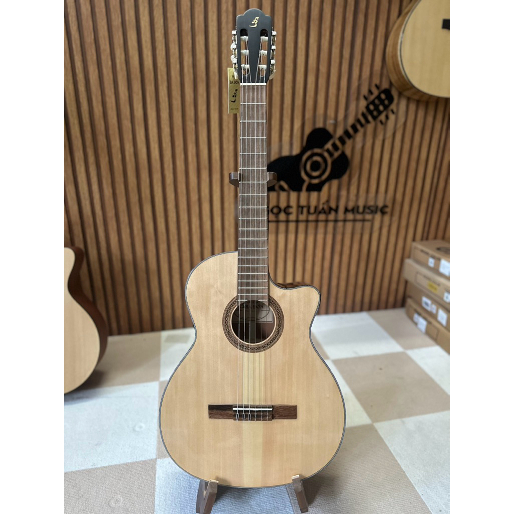 Guitar classic Ba đờn C150