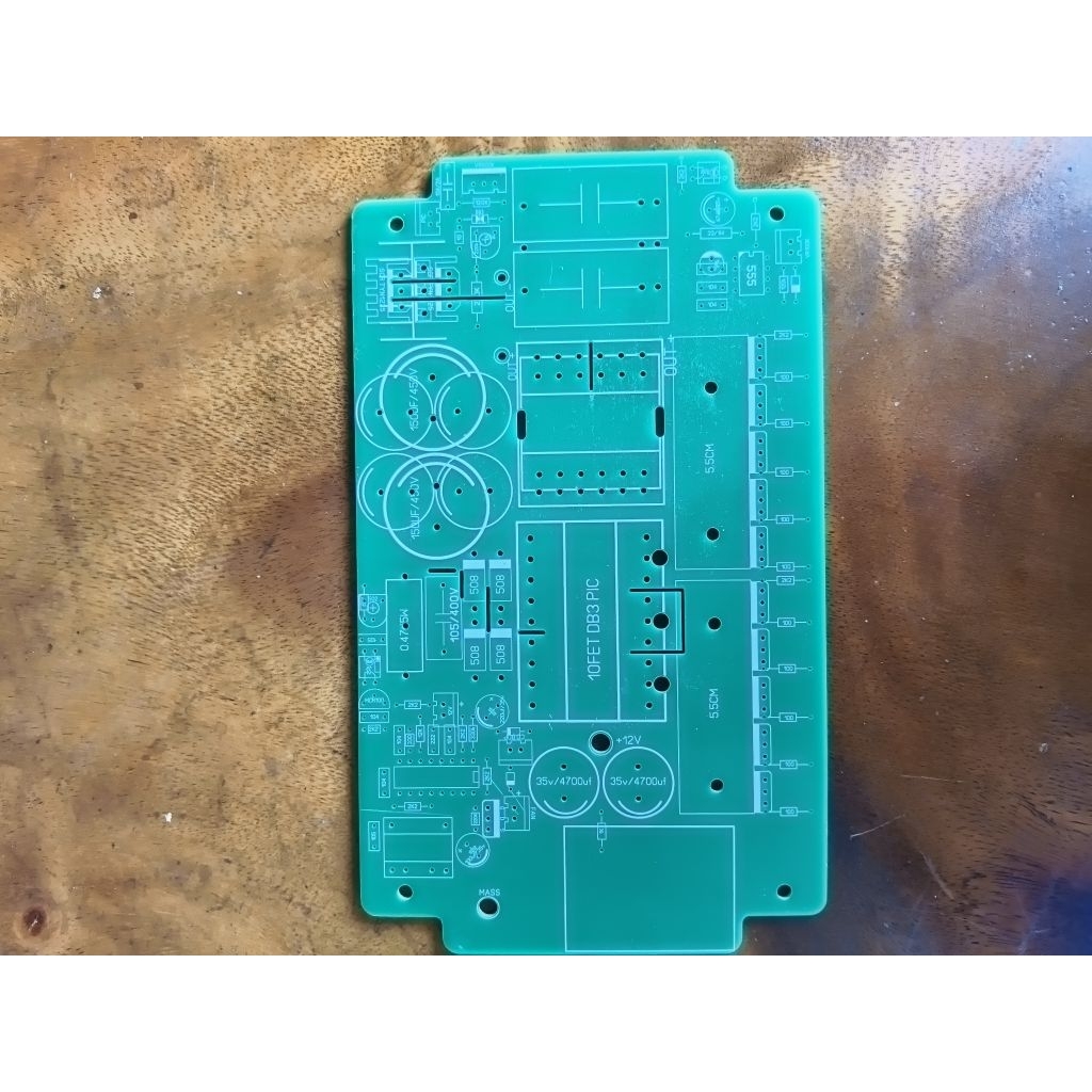 Mạch PCB 10fet chưa lắp linh kiện.