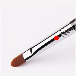 Cọ môi cao cấp (có nặp đậy)