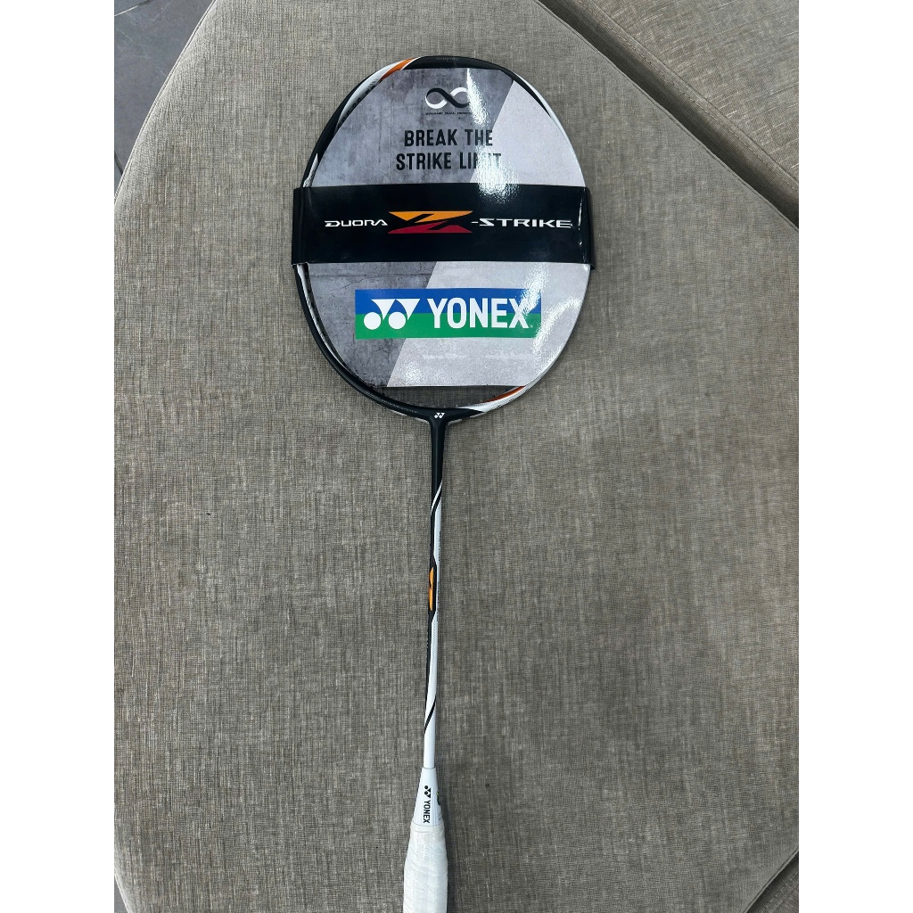 [CHÍNH HÃNG] Vợt Cầu Lông Yonex Duora Z Strike - 3U5Z - (Chưa Căng Dây)