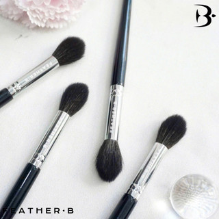 Cọ Highlight - Setting - Má Hồng Feather B F35