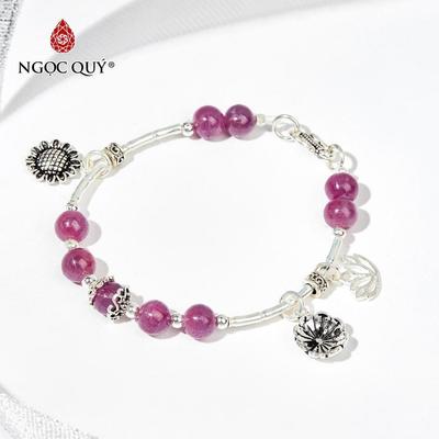 Vòng tay đá Ruby tự nhiên phối charm - Mẫu VC0414 - Ngọc Quý