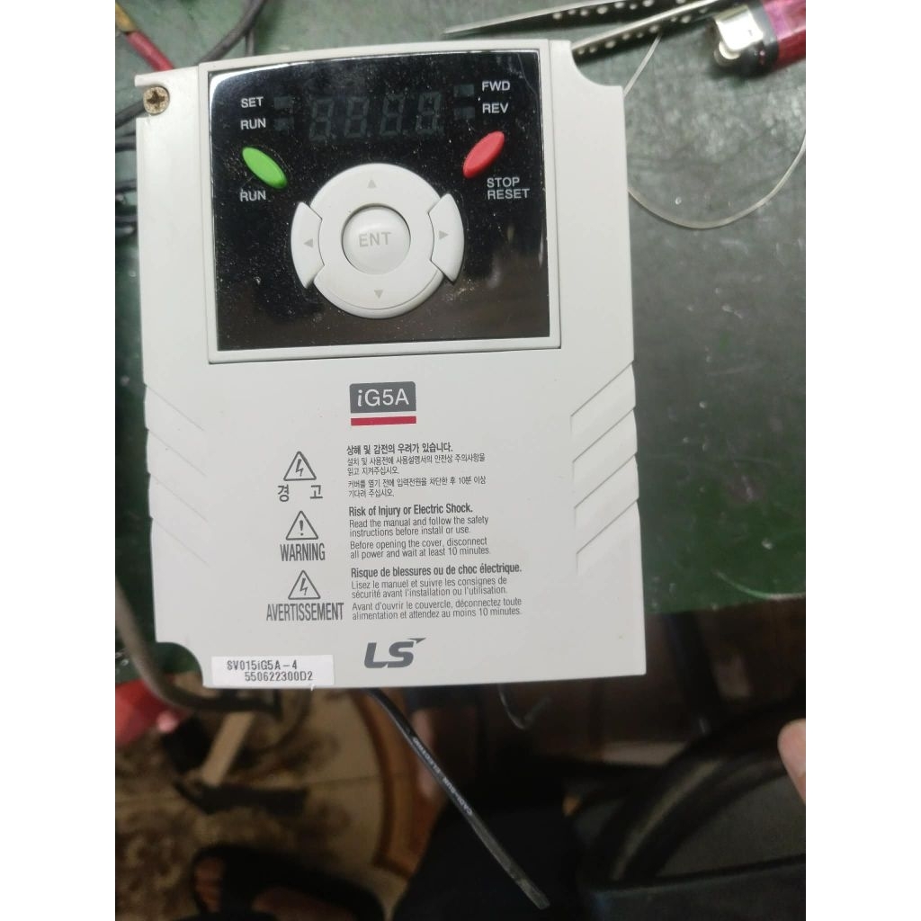 biến tần ls IG5A công suất 3kva điện áp 380v hàng tháo máy đẹp bảo hành 3 tháng