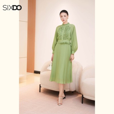 Đầm dáng xòe dài tay phối bèo SIXDO (Green Organza Flared Dress)