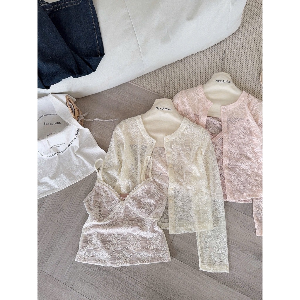 (MÃ 6472) SET ÁO 2 DÂY SÒ THUN REN HOA CO GIÃN MIX ÁO KHOÁC NGOÀI CARDIGAN TONE MÀU NGỌT NGÀO - DÀNH CHO NỮ | BigBuy360 - bigbuy360.vn