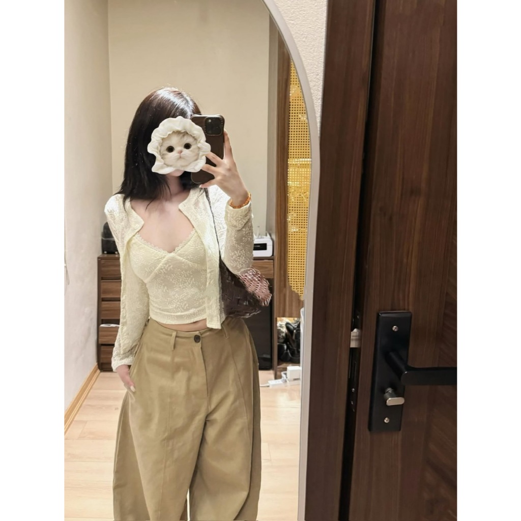 (MÃ 6472) SET ÁO 2 DÂY SÒ THUN REN HOA CO GIÃN MIX ÁO KHOÁC NGOÀI CARDIGAN TONE MÀU NGỌT NGÀO - DÀNH CHO NỮ | BigBuy360 - bigbuy360.vn