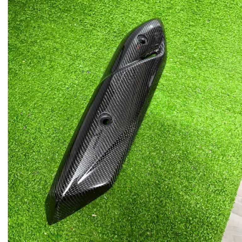 Ốp pô, che pô Vision 2021 - 2026 ốp carbon fiber