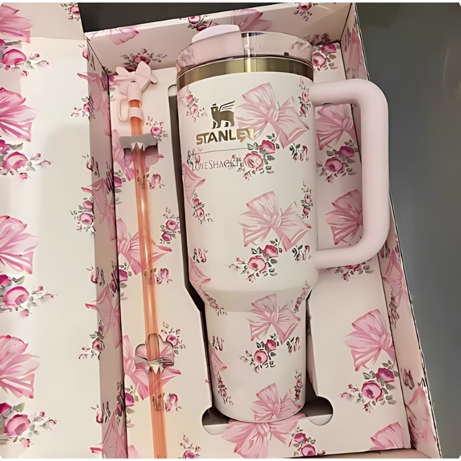 [ Chính Hãng ]Stanley 1913 x LoveShackFancy Holiday Quencher® H2.0 FlowState™ Tumbler | 40 OZ, 20 OZ | BigBuy360 - bigbuy360.vn