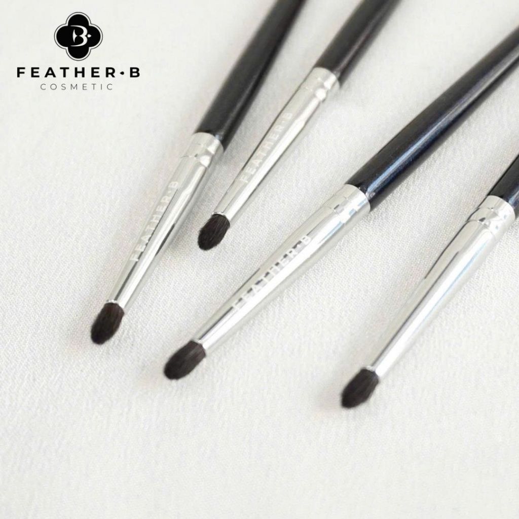 Feather B 602 - Cọ Nhấn Đuôi Mắt