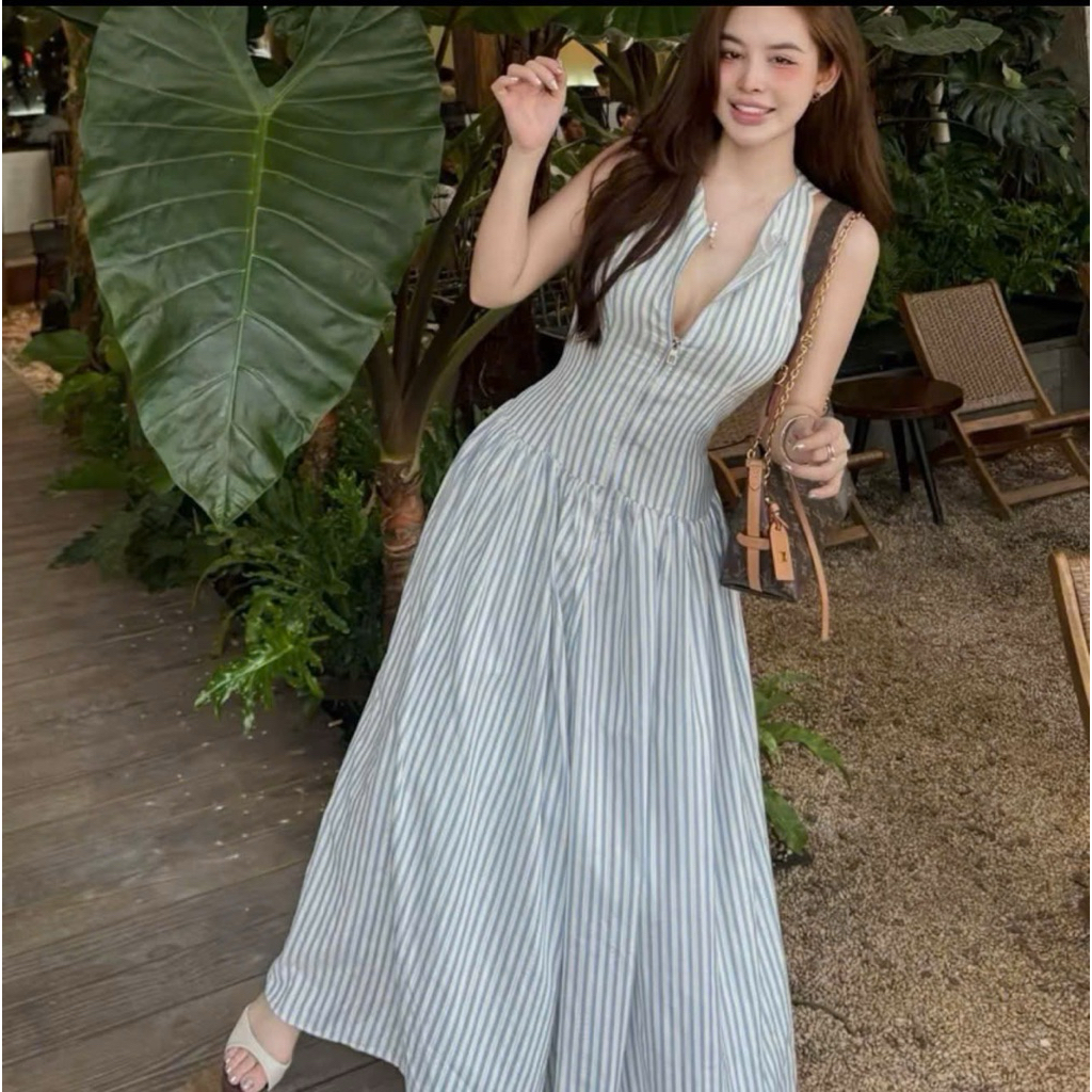 Đầm Maxi Kẻ Xanh Sát Nách Khoá Kéo Trước Chất Cotton Hàn