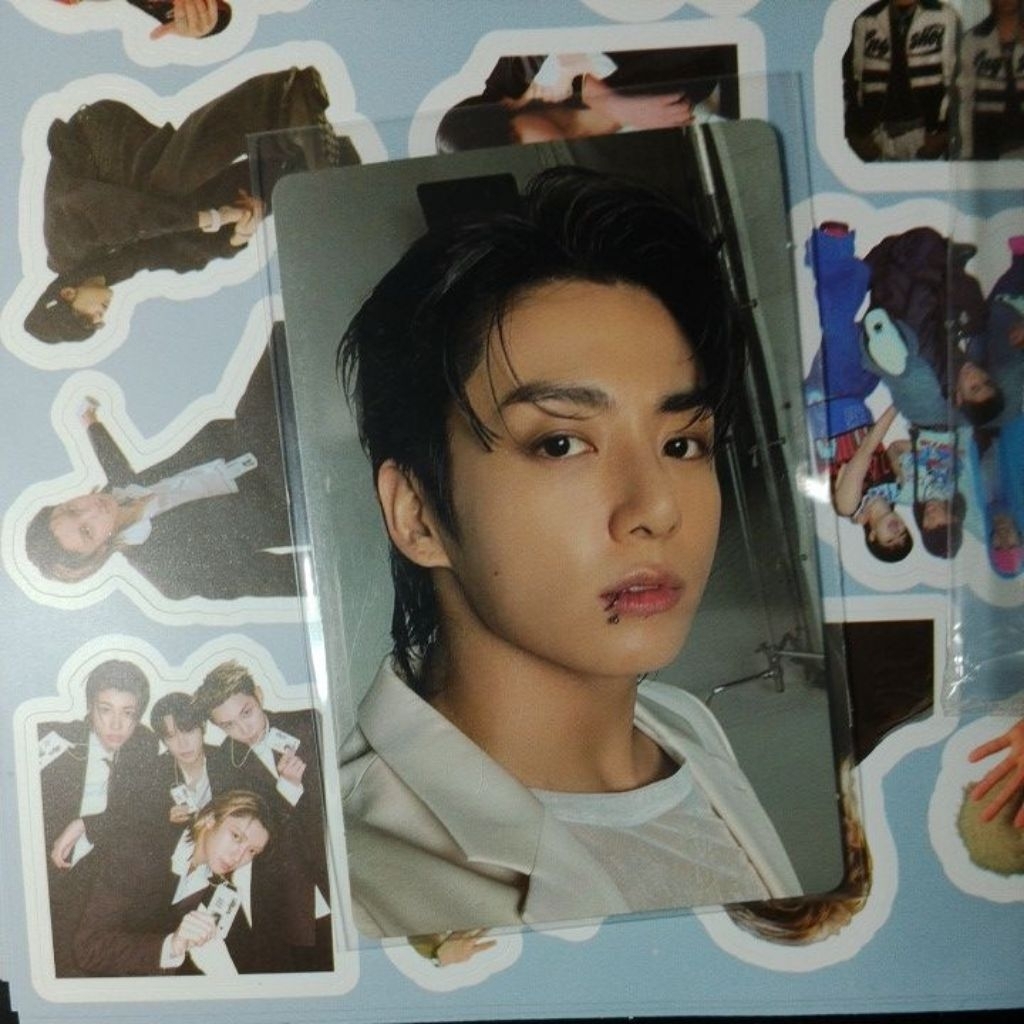 card jungkook golden