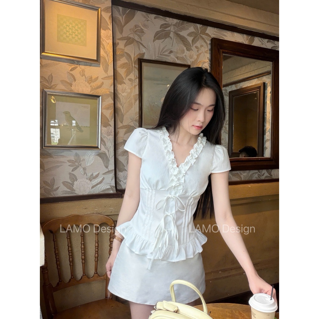Áo sơ mi áo kiểu nữ cổ bèo dây cột nơ trẻ trung LAMO - B1581 | BigBuy360 - bigbuy360.vn