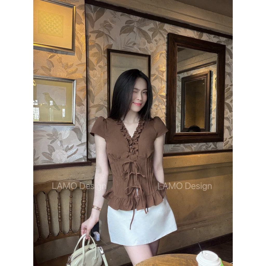 Áo sơ mi áo kiểu nữ cổ bèo dây cột nơ trẻ trung LAMO - B1581 | BigBuy360 - bigbuy360.vn