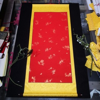 Biểu giấy lụa viết thư pháp cỡ lớn 50cm