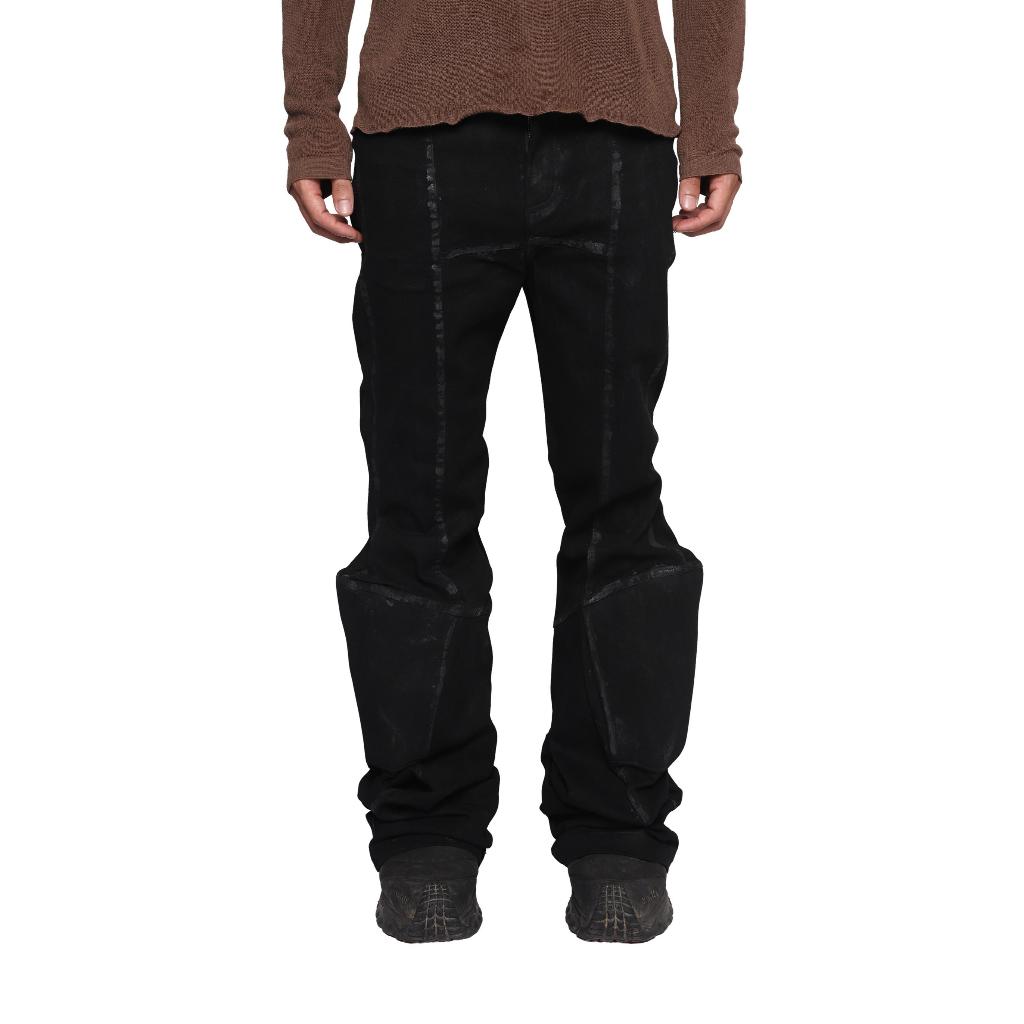 Quần Denim Skinny Goldie "GOLDIE PADDED FLARED PAINTED' Màu Đen Bôi Sơn