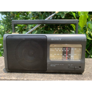 Đài radio bãi Nhật hãng SONY mã ICF-780 mede in Japan
