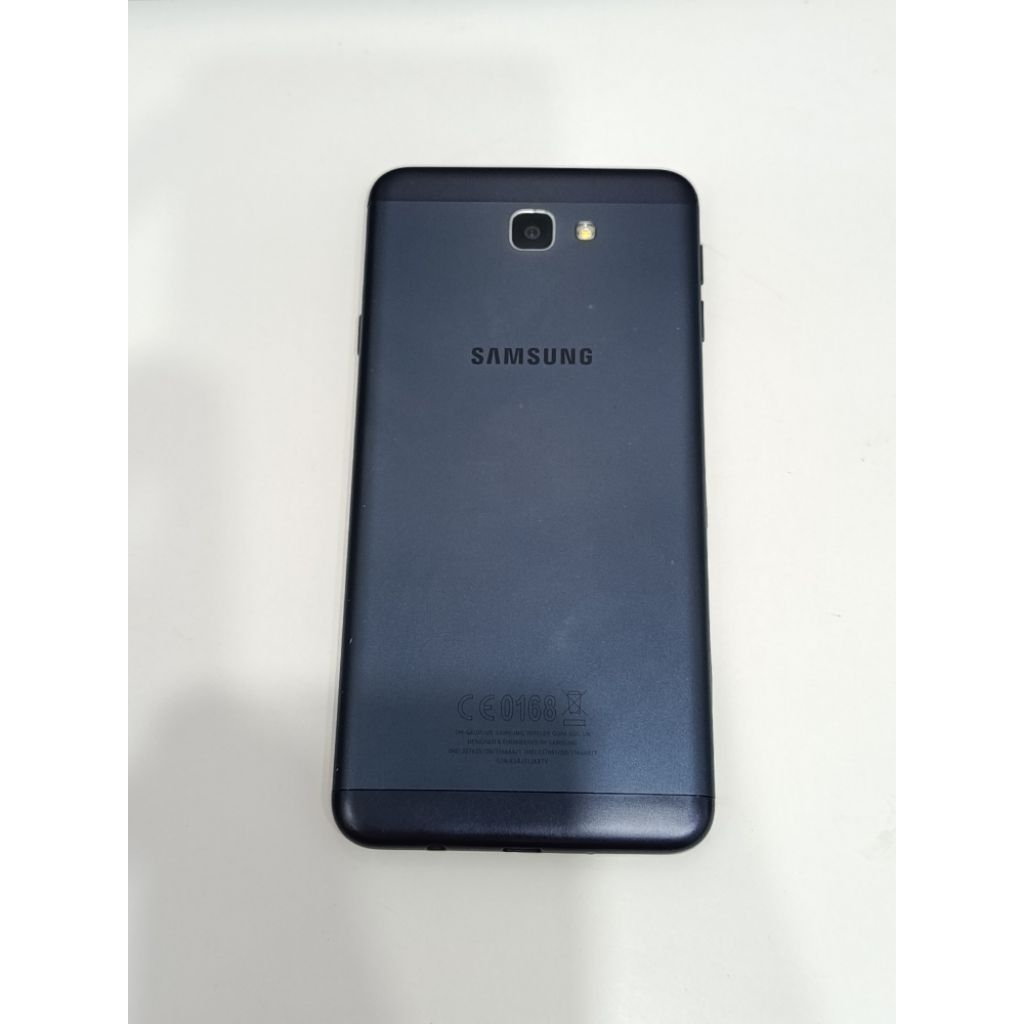 SamSung J7 Prime  5.5 in full HD . Exynos 7870 Ram 3GB/64GB