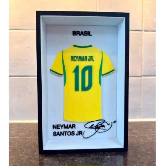 Khung áo đấu Neymar Brazil độc đáo