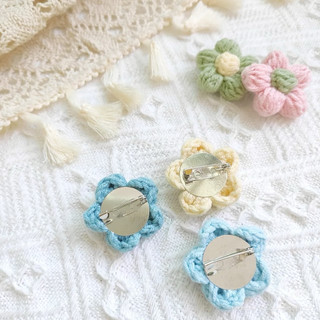 Bông Hoa Ghim Cài Móc Khoá Bằng Len Xinh Xắn Nhiều Màu Sắc | @wis.crochet