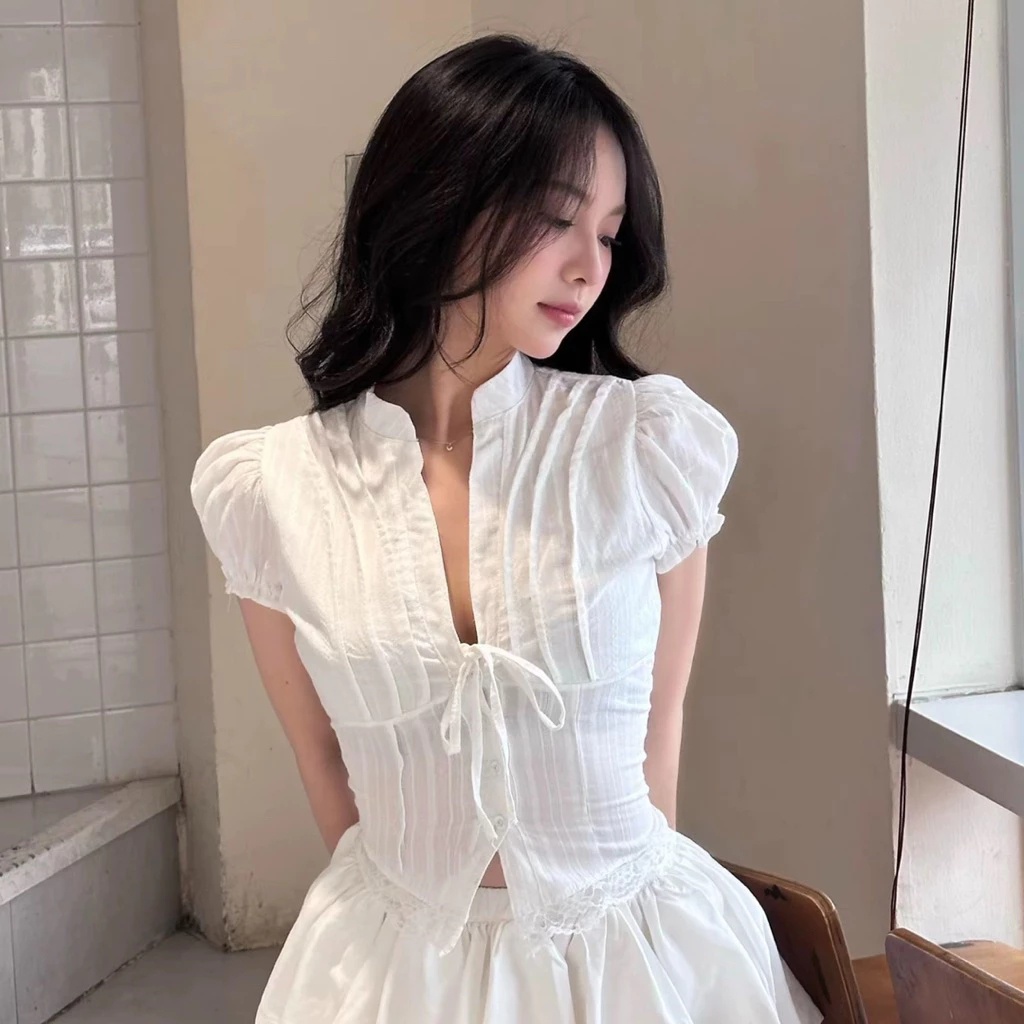 Áo Kiểu Nữ Dáng Croptop Tay Bồng MILA TOP, Chi Tiết Cổ Tàu Tay Bồng Cột Dây Nơ | BigBuy360 - bigbuy360.vn