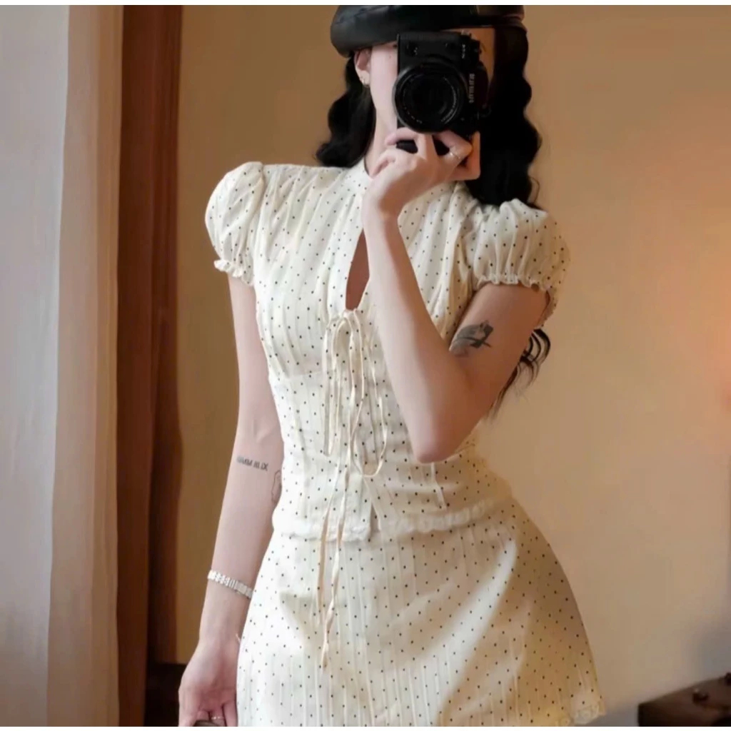 Áo Kiểu Nữ Dáng Croptop Tay Bồng MILA TOP, Chi Tiết Cổ Tàu Tay Bồng Cột Dây Nơ | BigBuy360 - bigbuy360.vn