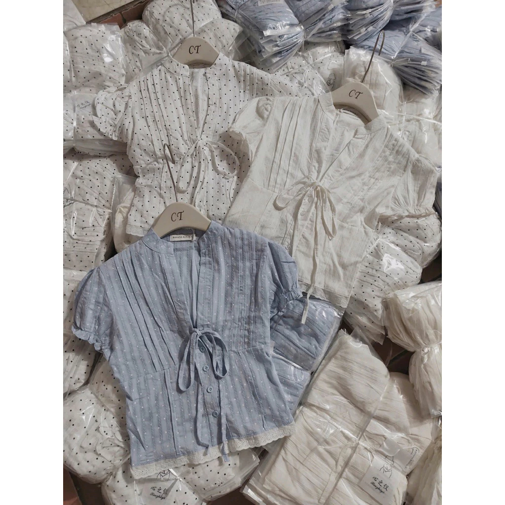 Áo Kiểu Nữ Dáng Croptop Tay Bồng MILA TOP, Chi Tiết Cổ Tàu Tay Bồng Cột Dây Nơ | BigBuy360 - bigbuy360.vn