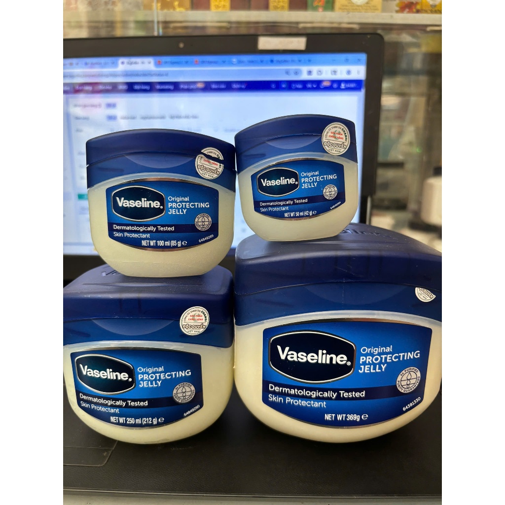 Sáp dưỡng đa năng Vaseline đủ size