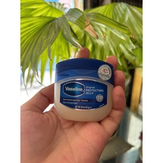 Sáp dưỡng đa năng Vaseline nhiều size